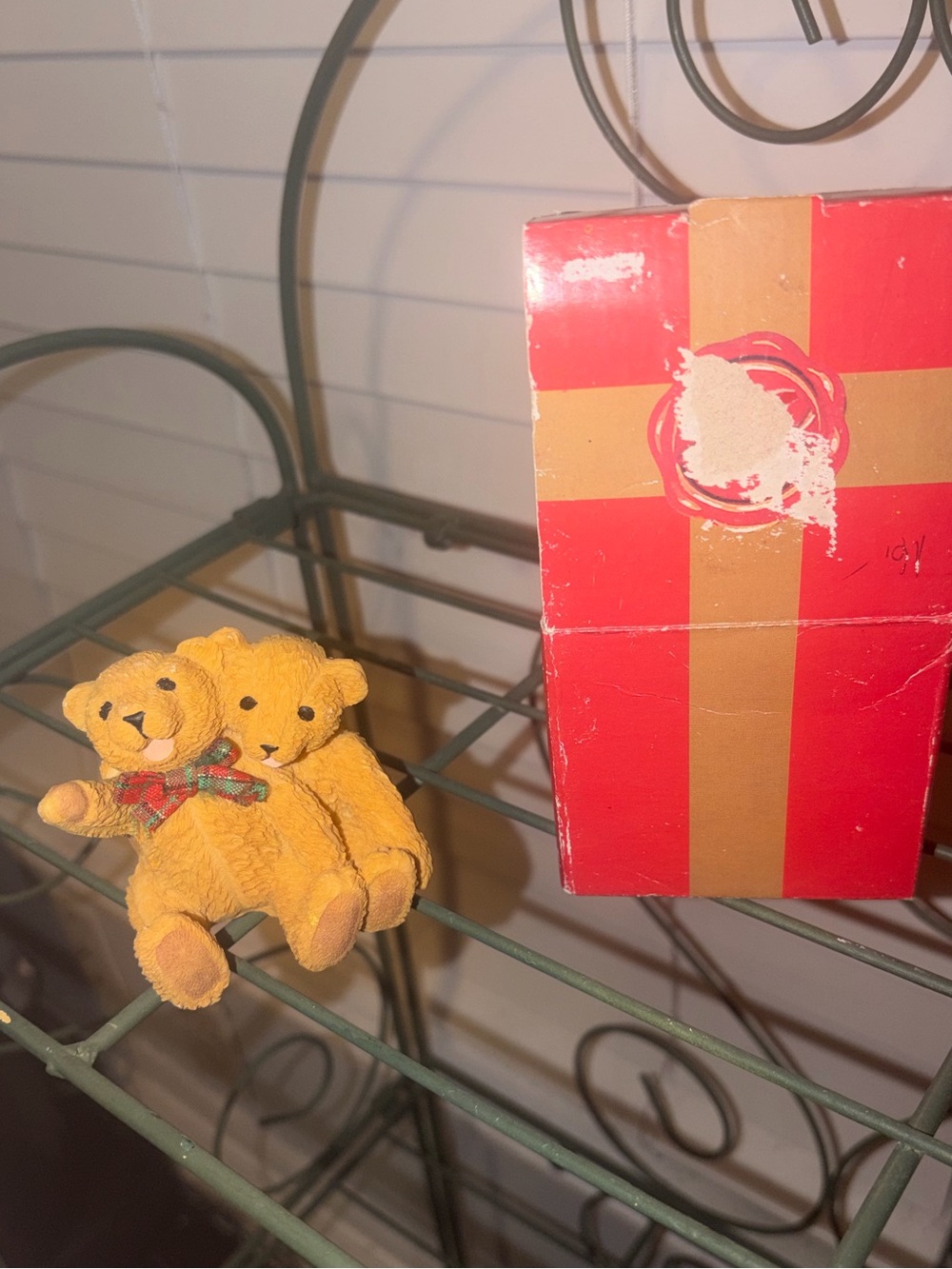 Hedlund Scandinavian holiday bears with bow ties vintage